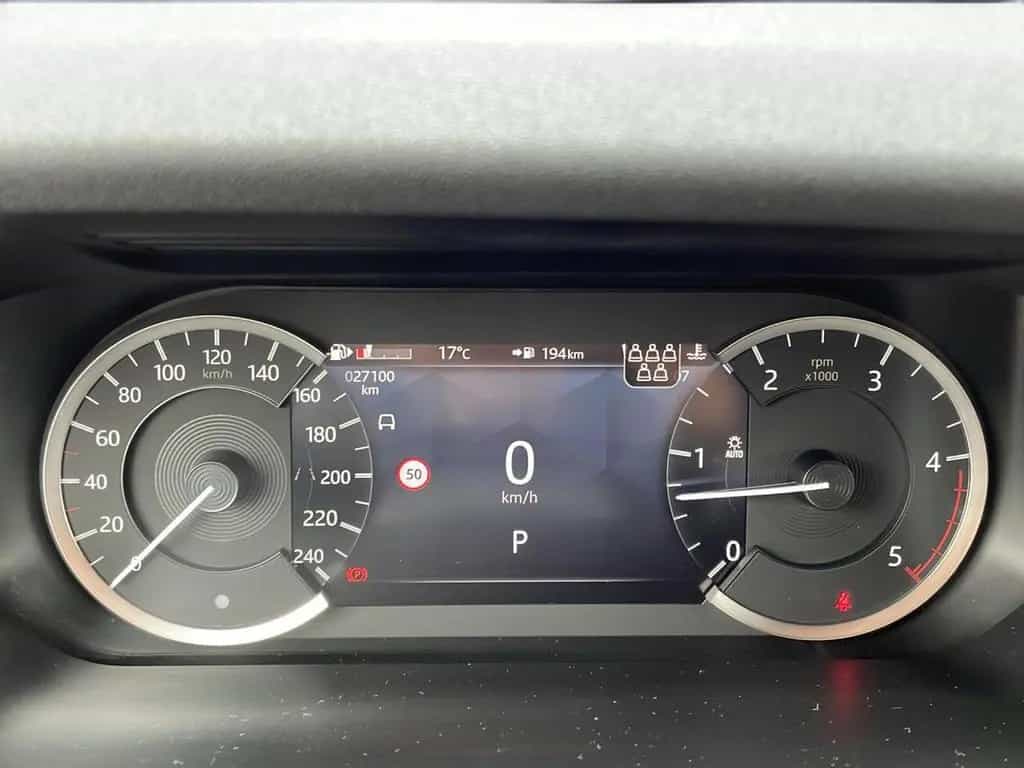 Land Rover Discovery Sport D200 R-Dynamic SE 09/2023-photo-10