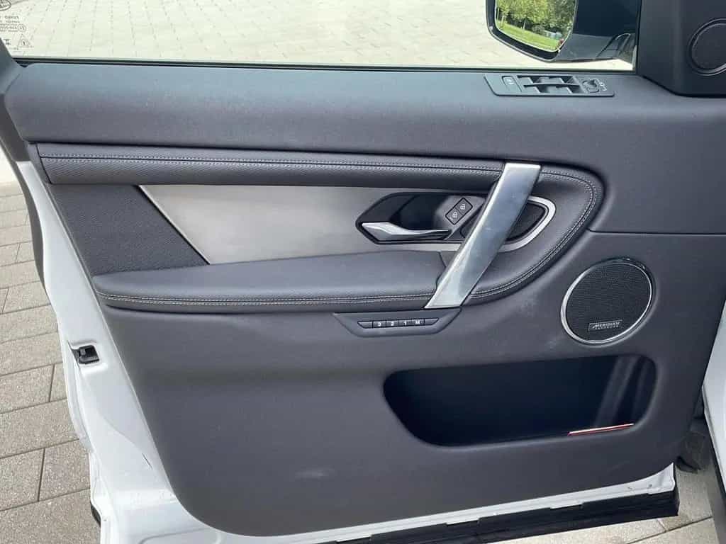Land Rover Discovery Sport D200 Dynamic SE 10/2024-photo-13