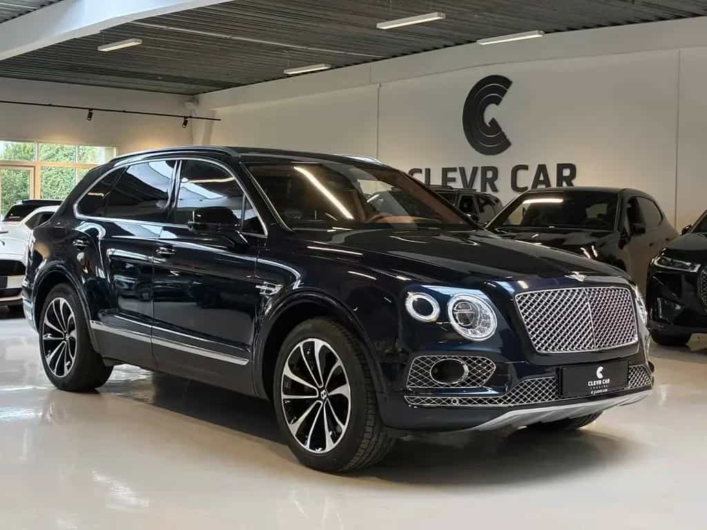 Bentley Bentayga 6.0 W12+TRAILER+PANO+MEMO+NAIM+LUFT+NAV 02/2017-photo-0