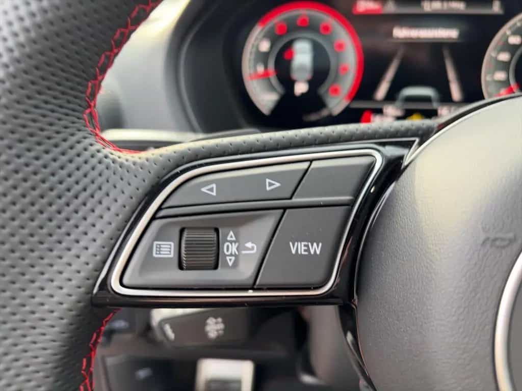 Audi Q2 35 TFSI S-LINE COMP+MATRIX+KAMERA+CARPLAY null-photo-17
