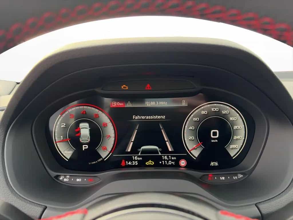 Audi Q2 35 TFSI S-LINE COMP+MATRIX+KAMERA+CARPLAY null-photo-6