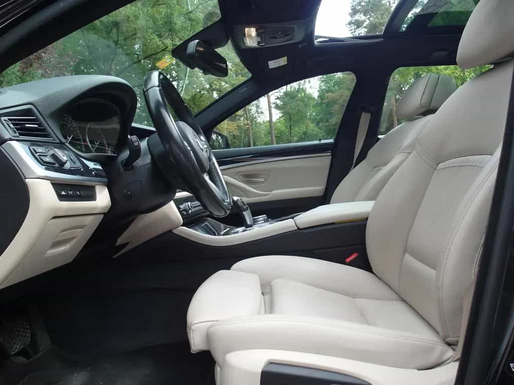 BMW 5 Series 530d Touring xDrive M-Sport Paket NP 78.000 € 02/2017-photo-2