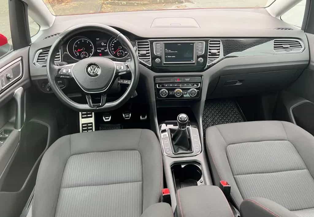 Volkswagen Golf Sportsvan VII Sound BMT/Panorama/TÜV Neu 03/2017-photo-18