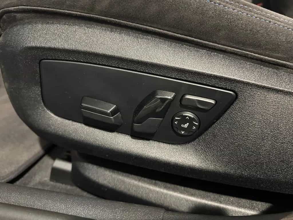 BMW 5 Series 530i Lim. xDr.*M SPORT*LED-ACC-H&K-HUD-R.KAM-AHK 03/2020-photo-27