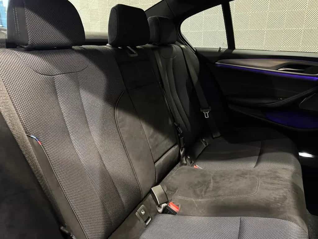 BMW 5 Series 530i Lim. xDr.*M SPORT*LED-ACC-H&K-HUD-R.KAM-AHK 03/2020-photo-9