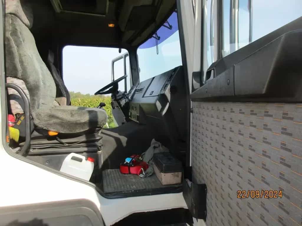 MAN Other 12-232 Bj. 1992 Oldtimer-Lkw mit PritschenAufbau 06/1992-photo-10