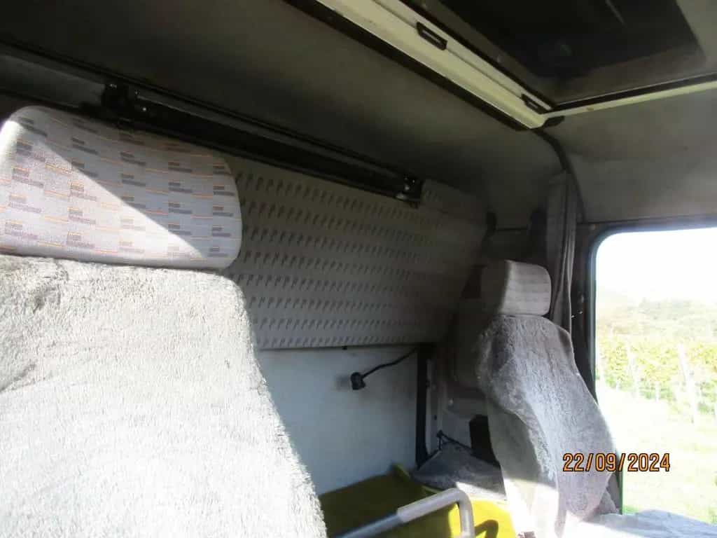 MAN Other 12-232 Bj. 1992 Oldtimer-Lkw mit PritschenAufbau 06/1992-photo-12