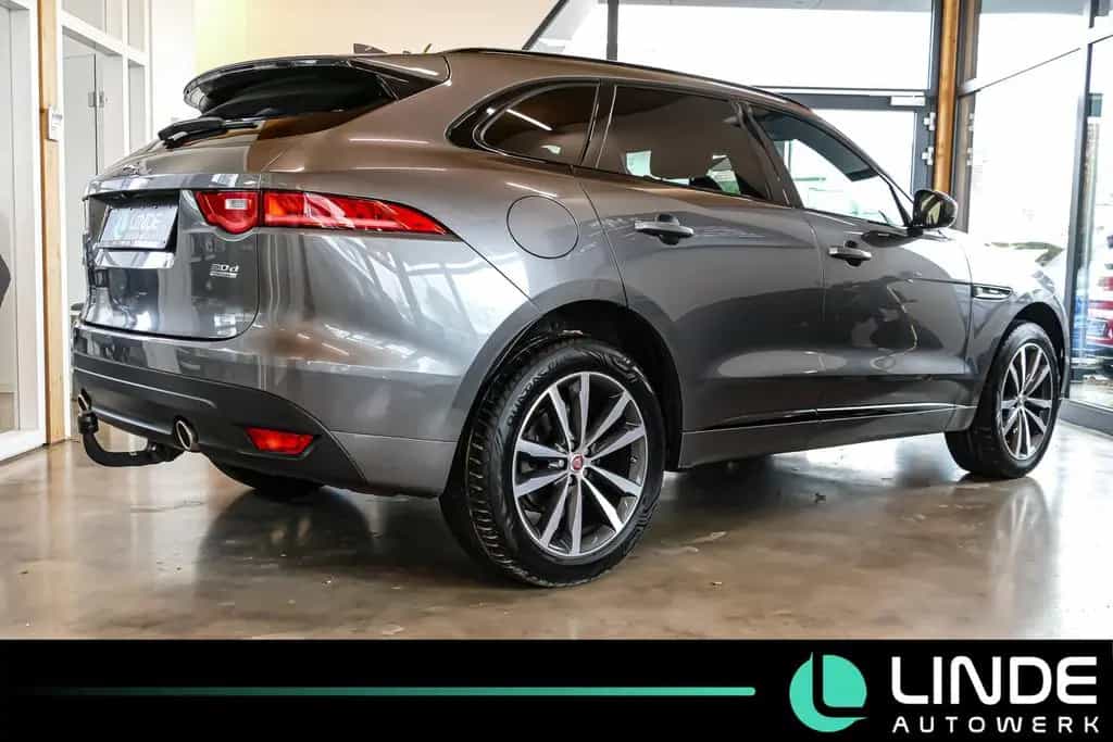 Jaguar F-Pace R-Sport AWD |AHK|NAVI|LED|RFK|CARPLAY|20" 11/2018-photo-4