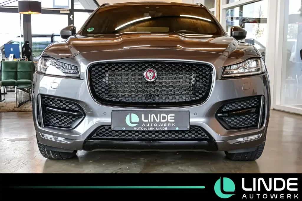 Jaguar F-Pace R-Sport AWD |AHK|NAVI|LED|RFK|CARPLAY|20" 11/2018-photo-6