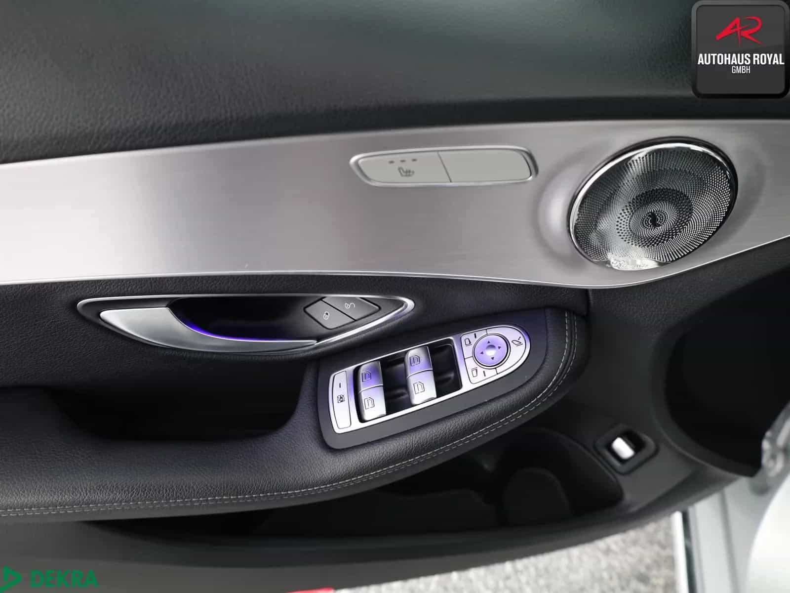 Mercedes-Benz C-Class 220 11/2019-photo-13