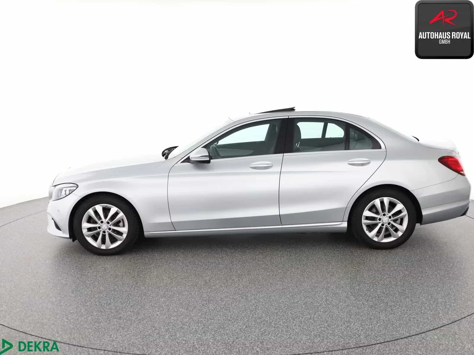 Mercedes-Benz C-Class 220 11/2019-photo-2