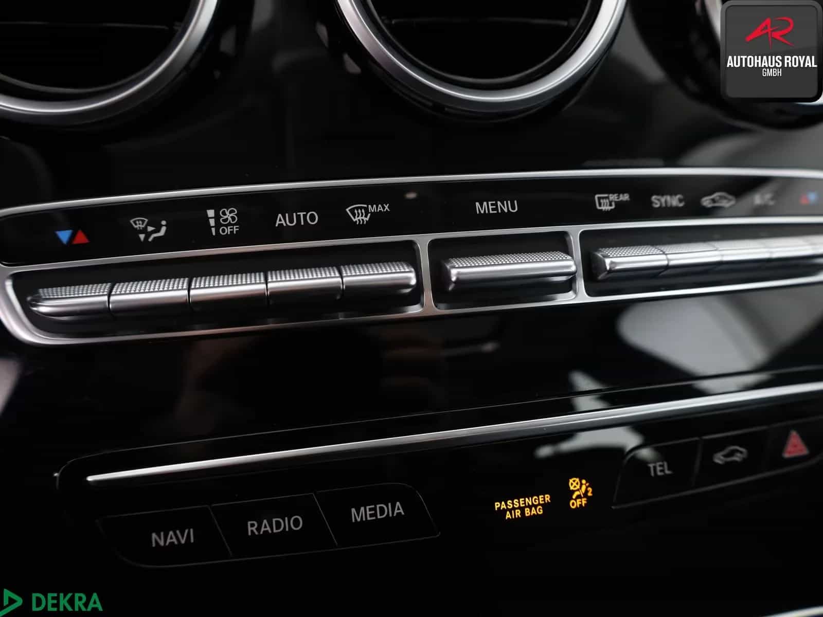 Mercedes-Benz C-Class 220 11/2019-photo-21