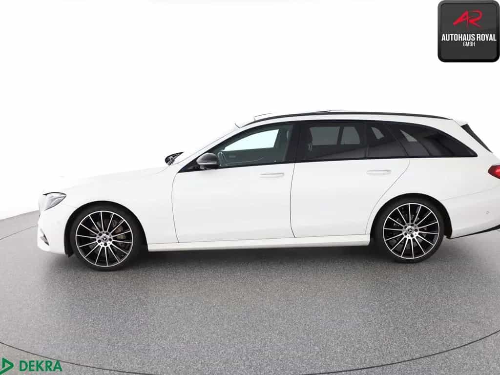 Mercedes-Benz E 250 T AMG NIGHT MULTIBEAM,360GRAD,KEYLESS,PANO 03/2018-photo-1