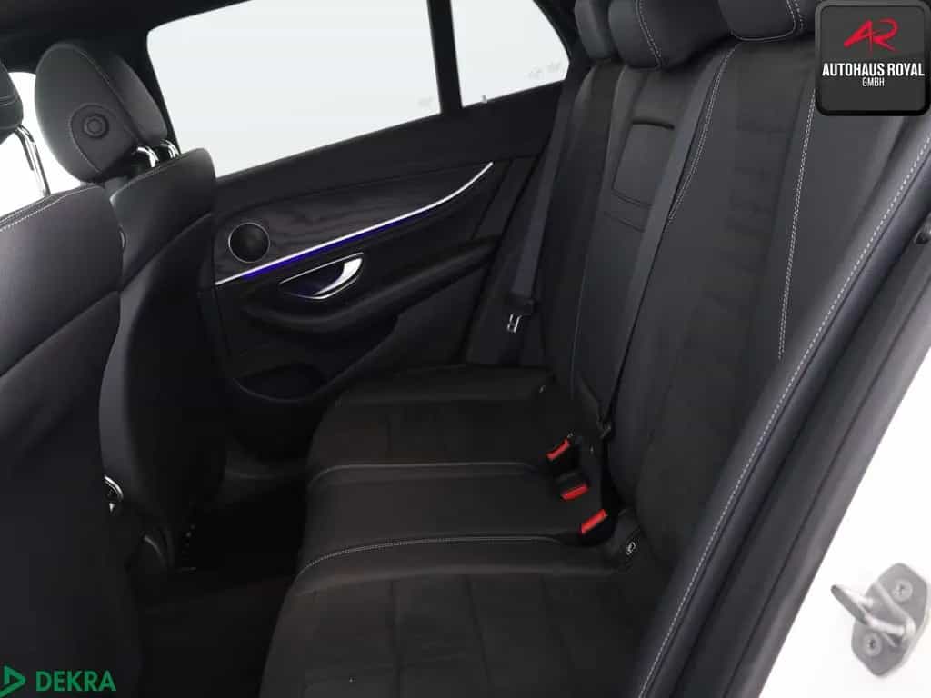 Mercedes-Benz E 250 T AMG NIGHT MULTIBEAM,360GRAD,KEYLESS,PANO 03/2018-photo-10