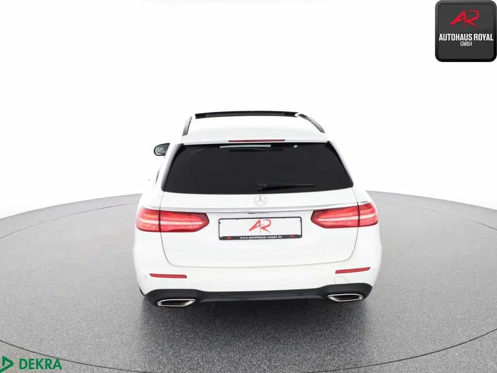 Mercedes-Benz E 250 T AMG NIGHT MULTIBEAM,360GRAD,KEYLESS,PANO 03/2018-photo-3