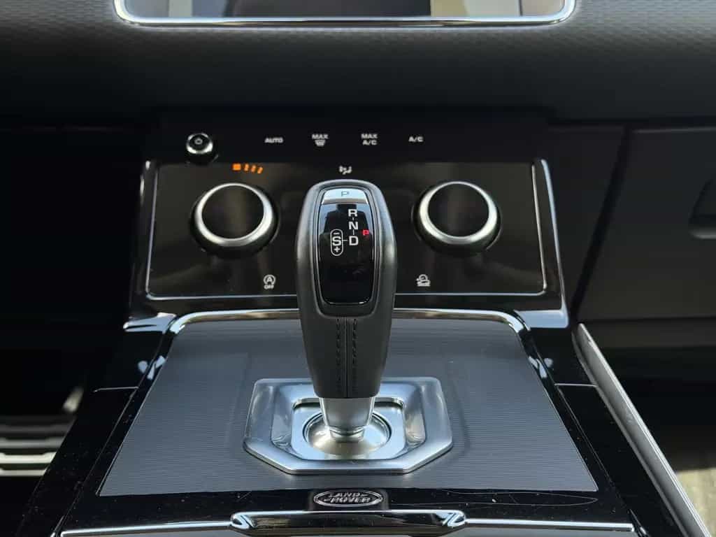 Land Rover Range Rover Rover Evoque R-Dynamic Basis LED/KLIMA/PDC 07/2019-photo-13