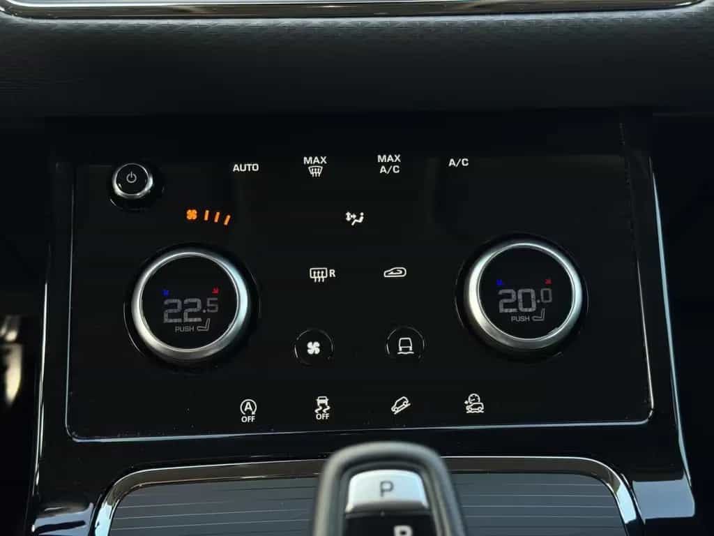 Land Rover Range Rover Rover Evoque R-Dynamic Basis LED/KLIMA/PDC 07/2019-photo-19