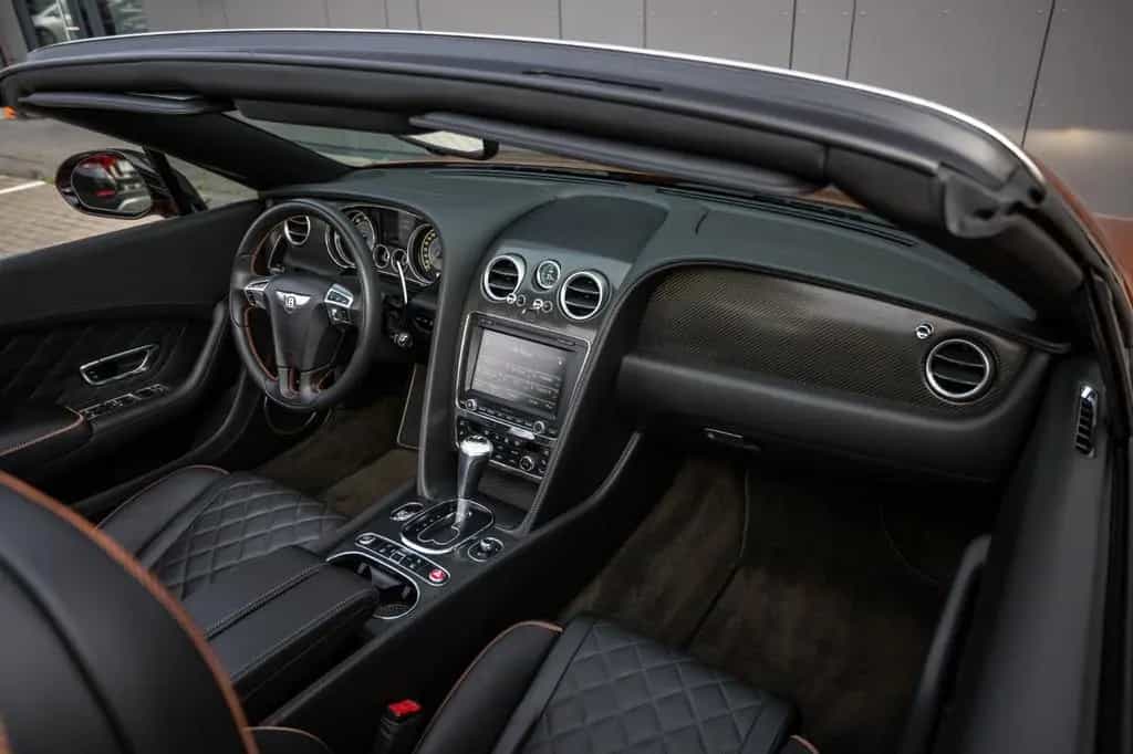 Bentley Continental GTC V8 S Ceramic Carbon 07/2016-photo-34