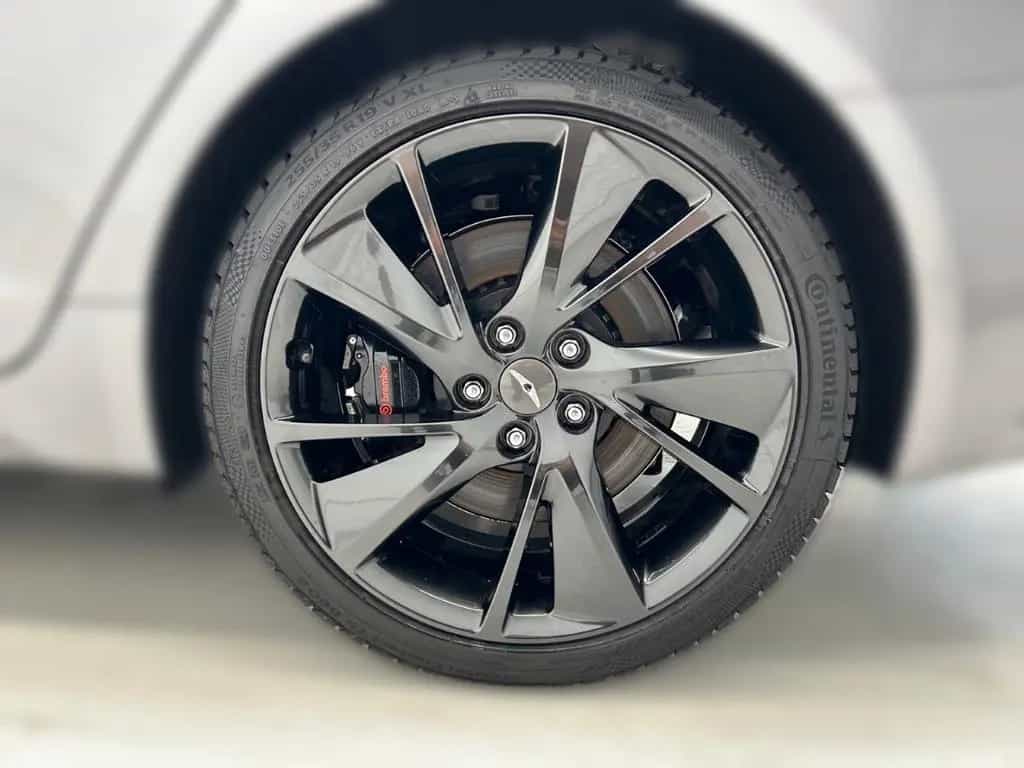 Genesis G70 Shooting Brake Luxus 4WD 8 Gang 11/2023-photo-8