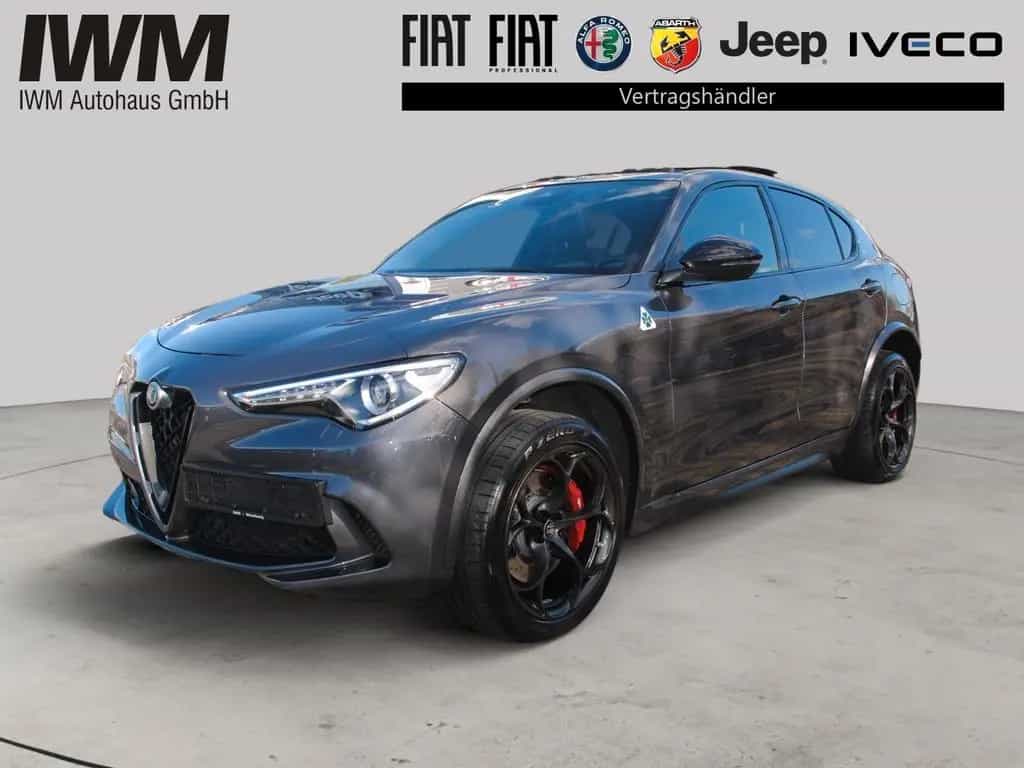 Alfa Romeo Stelvio 2.9 V6 Quadrifoglio Q4 PANO-Dach 04/2021-photo-5