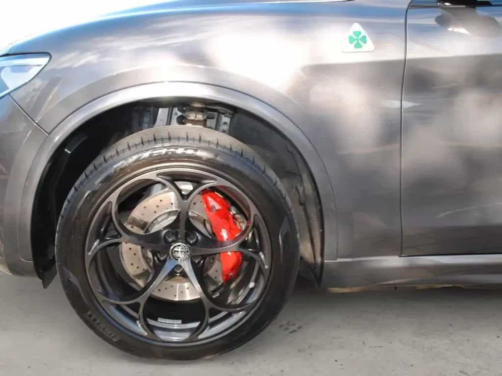 Alfa Romeo Stelvio 2.9 V6 Quadrifoglio Q4 PANO-Dach 04/2021-photo-7