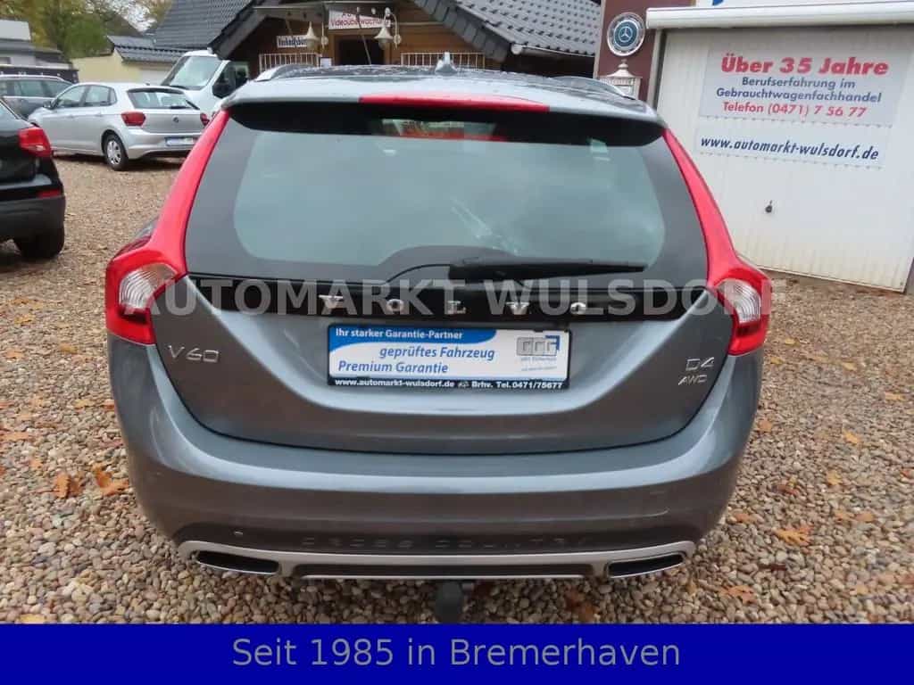 Volvo V60 Cross Country,2,4D,5-Zyl, AWD,1Hd,Scheckheft 01/2016-photo-5