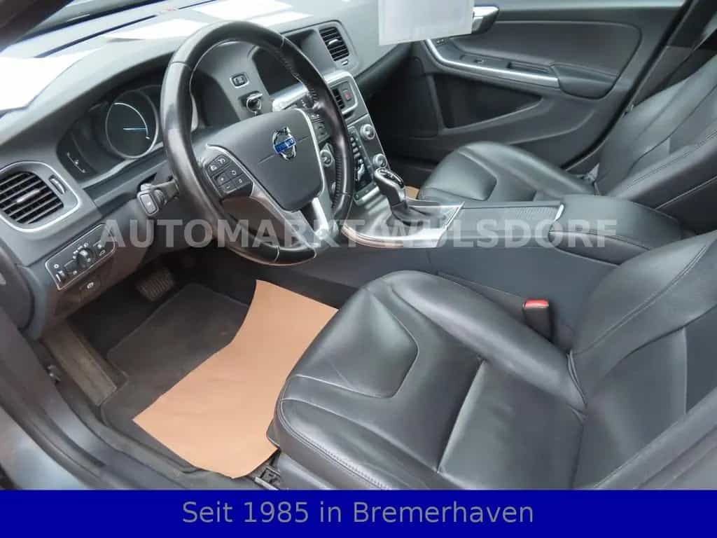 Volvo V60 Cross Country,2,4D,5-Zyl, AWD,1Hd,Scheckheft 01/2016-photo-8