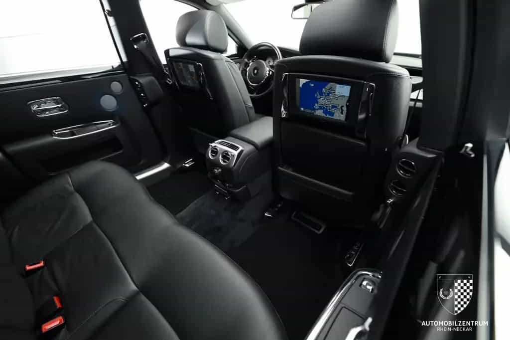 Rolls-Royce Ghost Panorama/Picnic/Theater/Fahrassistenz 12/2009-photo-23