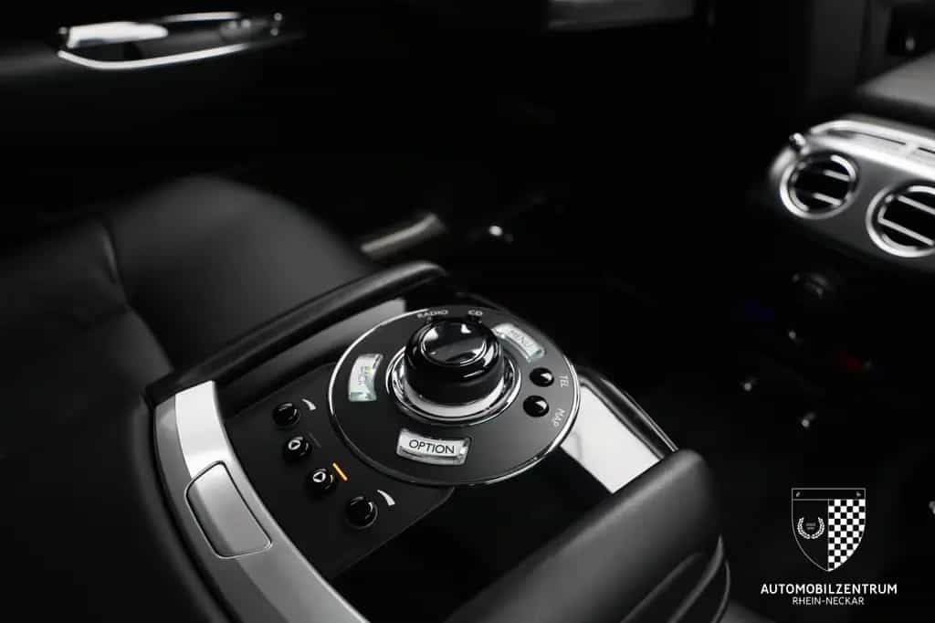 Rolls-Royce Ghost Panorama/Picnic/Theater/Fahrassistenz 12/2009-photo-24