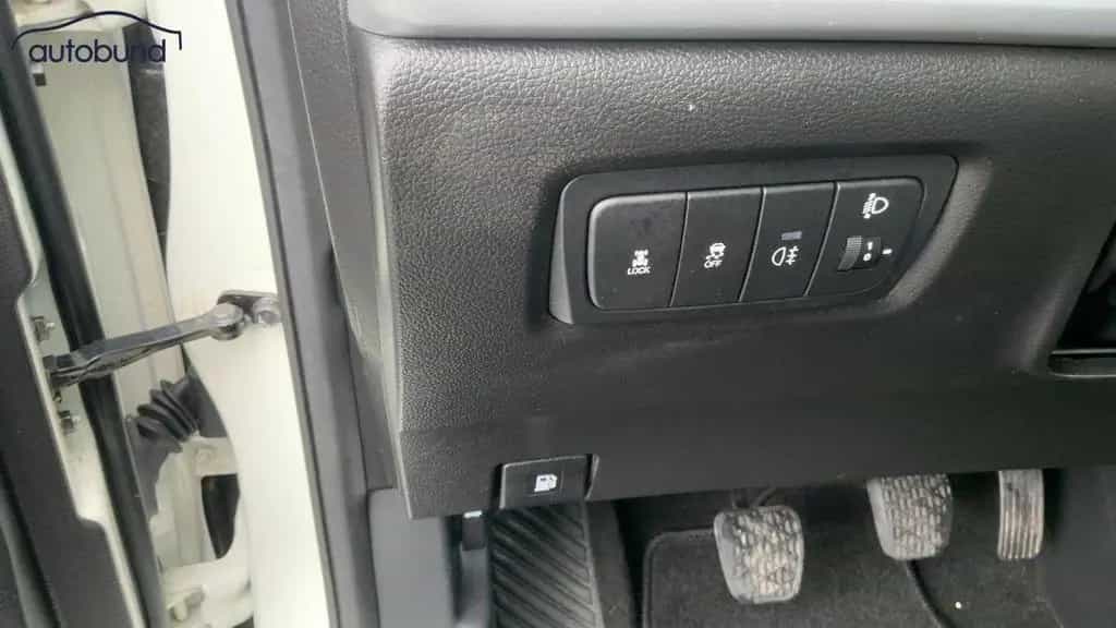 Ssangyong Korando 2,2 e-XDi Alu KA NAV PDC RFK Shz 12/2016-photo-20