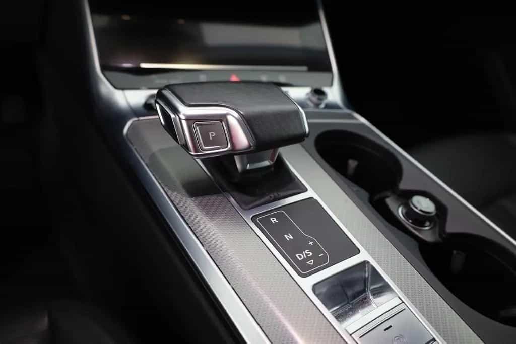 Audi A6 Avant 40 TDI LED Navi ACC Spurhalte AHK Leder 05/2021-photo-12