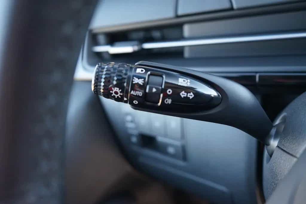 Hyundai STARIA 2.2 CRDi Signature DCT 4WD LED 360° Bose 05/2022-photo-21