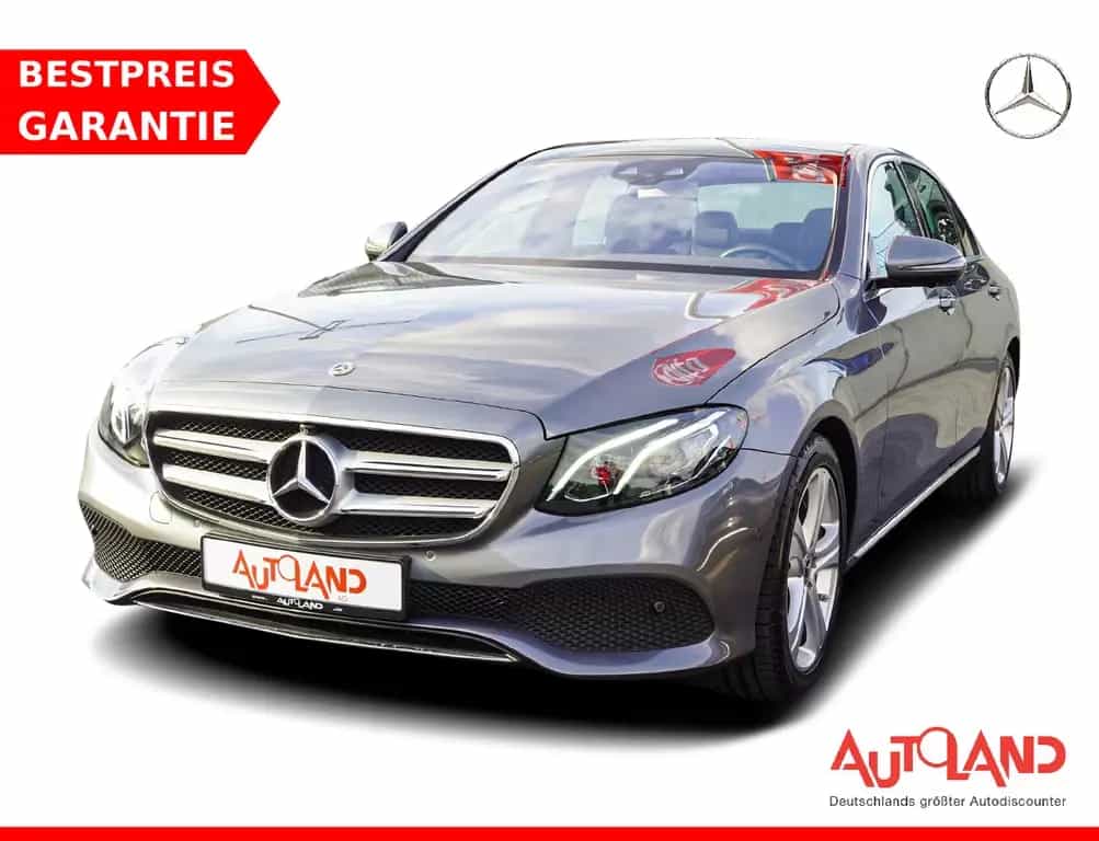 Mercedes-Benz E 300 E300 9G-Tronic LED Navi Schiebedach Leder AHK 06/2017-photo-0