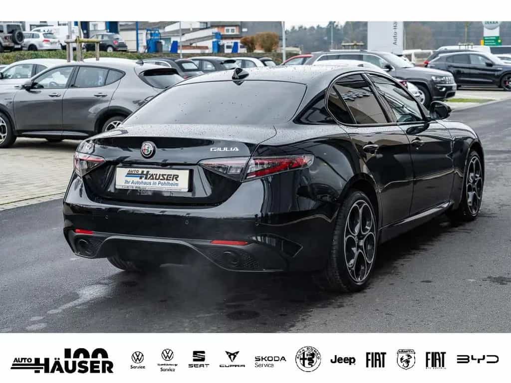 Alfa Romeo Giulia Veloce 2.0 Turbo AT8 Q4 PREMIUM TECHNOLOG 12/2025-photo-3