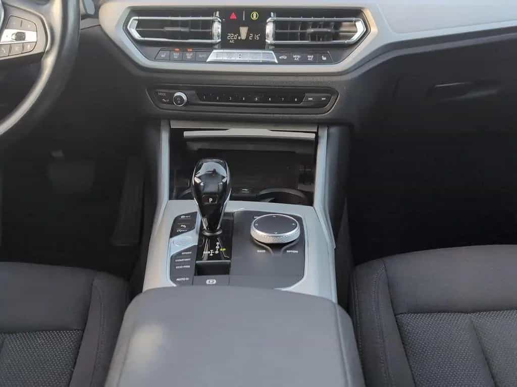 BMW 3 Series 318i Touring Aut. Advantage 08/2020-photo-11
