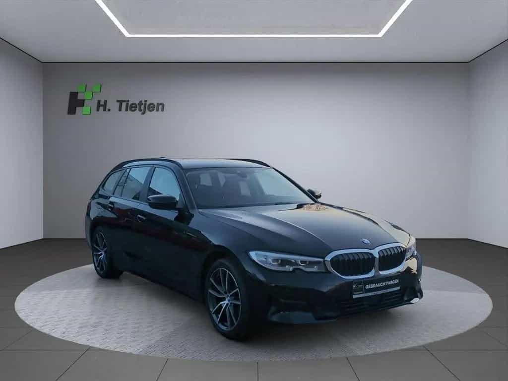 BMW 3 Series 318i Touring Aut. Advantage 08/2020-photo-3