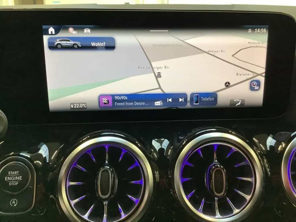 Mercedes-Benz GLA-Class d 4MATIC NIGHT+AHK+PANO+MBUX+18''+8G-DCT 10/2025-photo-9