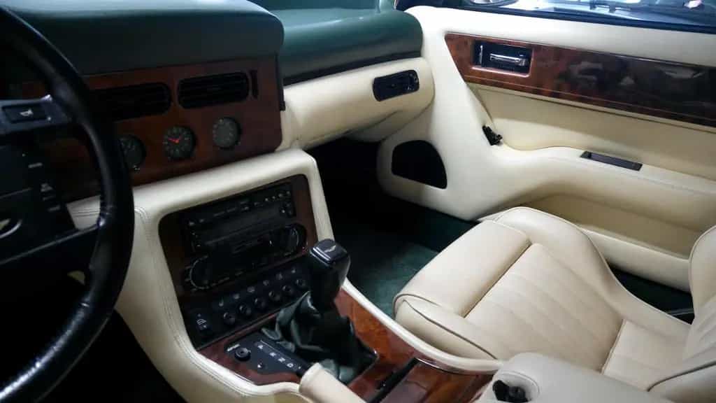 Aston Martin Virage Volante // British Racing Green //perfekt 10/1995-photo-43
