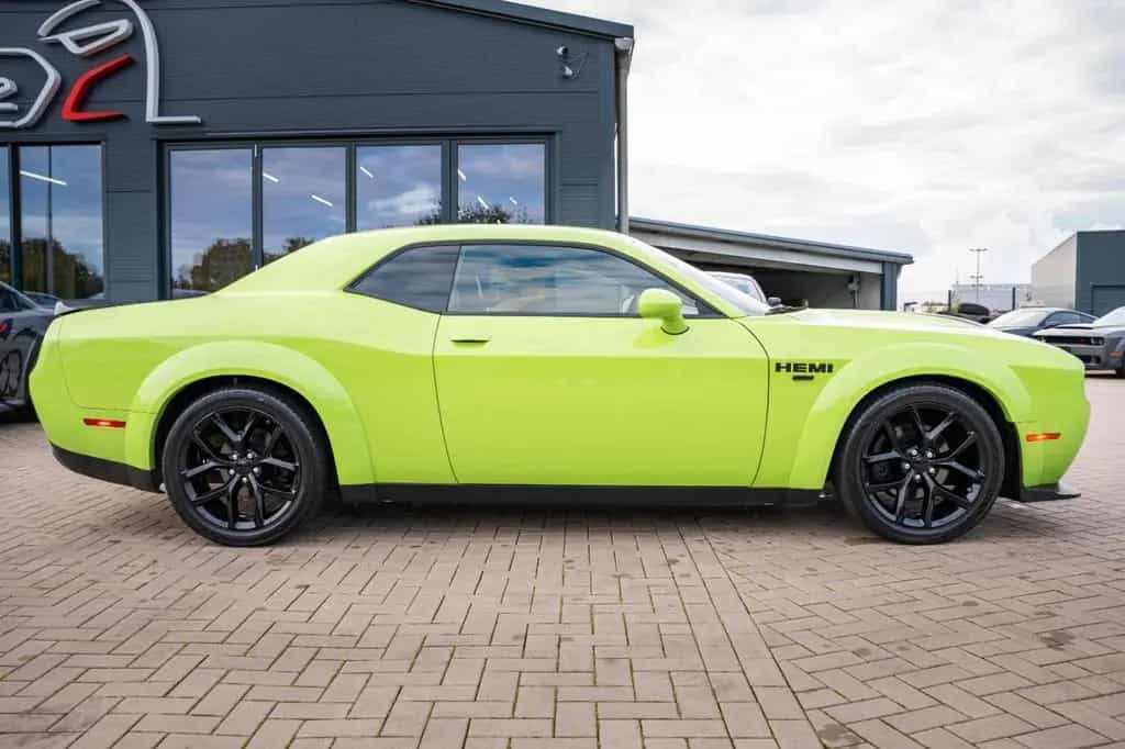 Dodge Challenger 5,7 HEMI V8 Widebody Leder Top 05/2024-photo-11