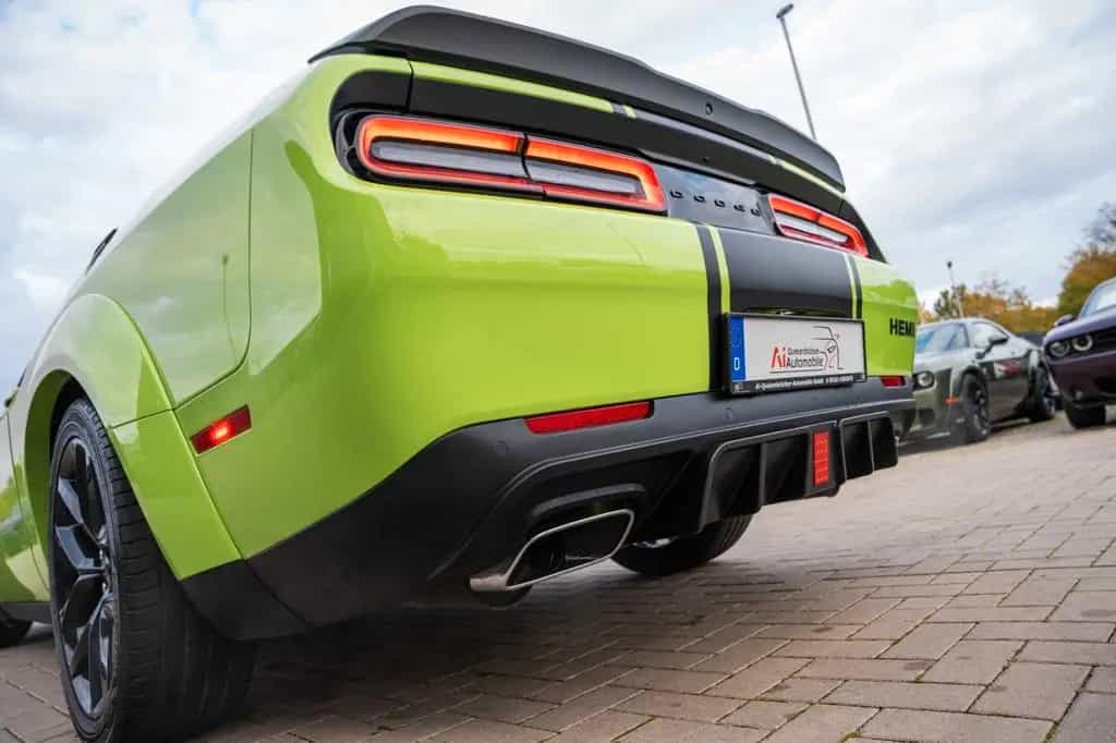 Dodge Challenger 5,7 HEMI V8 Widebody Leder Top 05/2024-photo-17