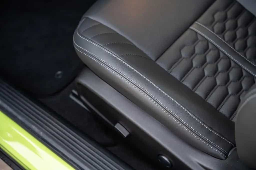 Dodge Challenger 5,7 HEMI V8 Widebody Leder Top 05/2024-photo-24