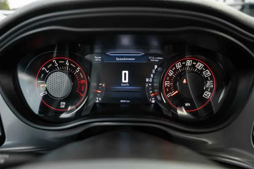 Dodge Challenger 5,7 HEMI V8 Widebody Leder Top 05/2024-photo-31