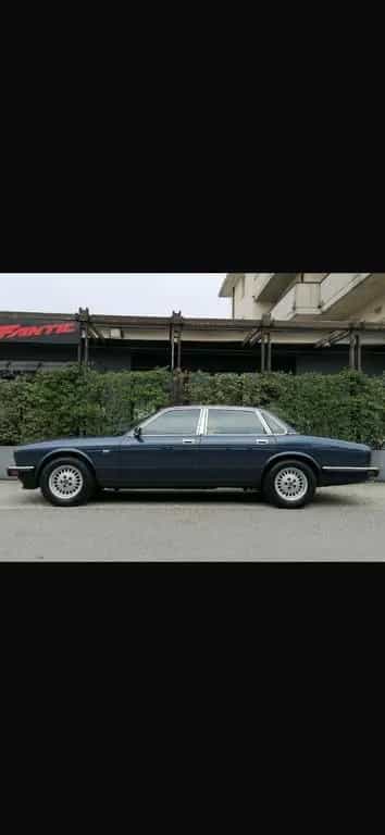 Jaguar XJ Sovereign 3.6 05/1988-photo-1