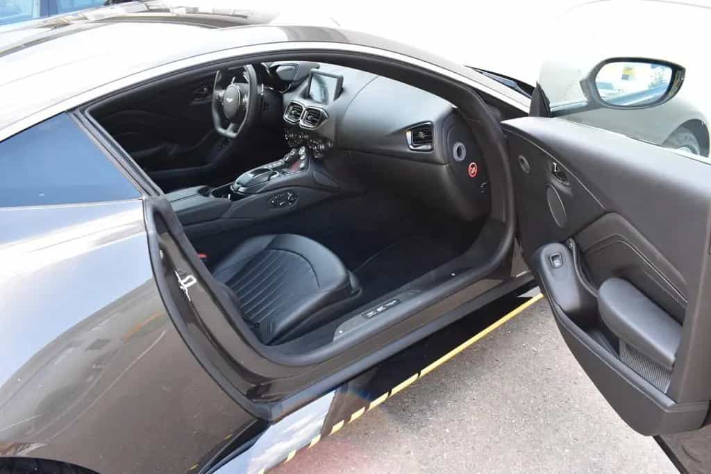 Aston Martin V8 Vantage 4.0 V8 -007 JAMES BOND LIMITED EDITIO 06/2021-photo-26