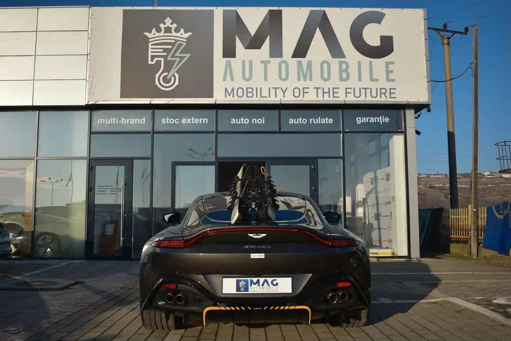 Aston Martin V8 Vantage 4.0 V8 -007 JAMES BOND LIMITED EDITIO 06/2021-photo-3