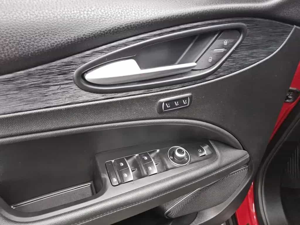 Alfa Romeo Stelvio 2.2 JTDM Super Q4 T-Leder Navi Xenon RFK 08/2021-photo-8