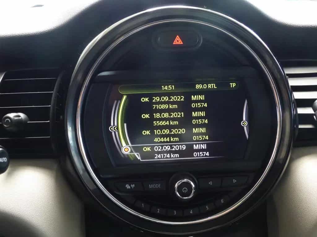 MINI Cooper C hili LED+Glas-SHD+Klimaautom.+PDC+Shzg 09/2017-photo-20