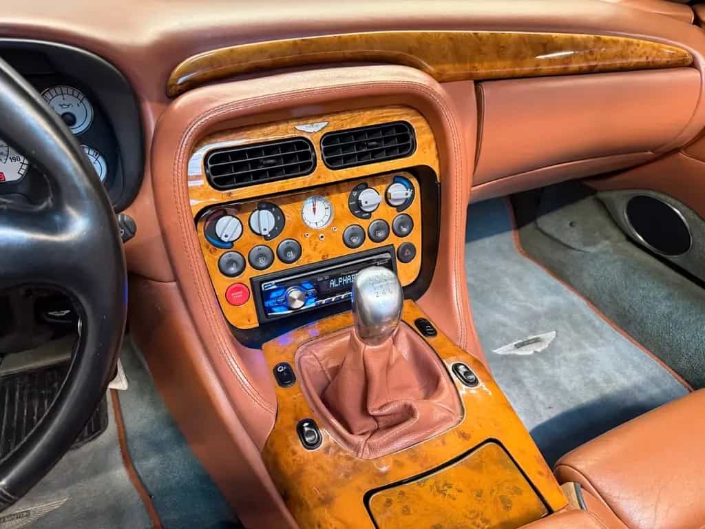 Aston Martin DB7 Vantage Volante 01/2003-photo-15