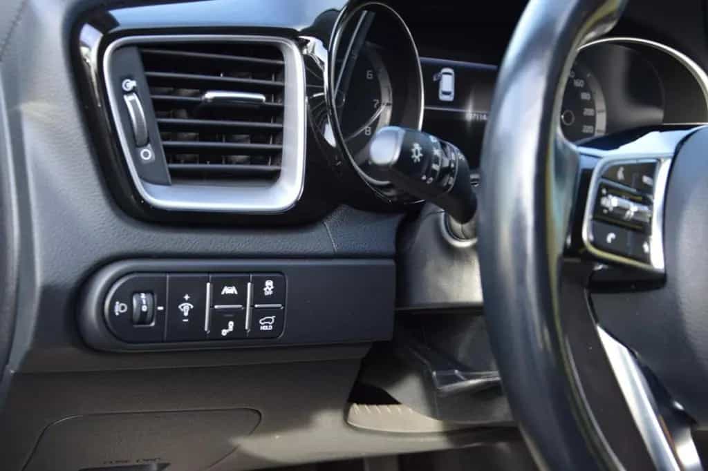Kia Ceed Sportswagon Spirit SHZ / Kamera / CarPlay 02/2022-photo-8
