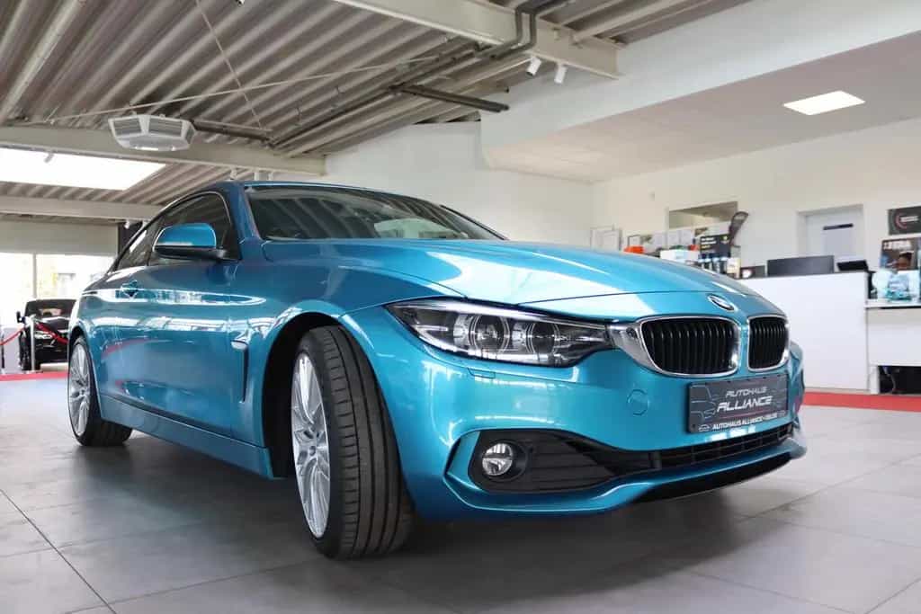 BMW 4 Series 420i Advantage * SHZ * PDC * Tempomat * 04/2018-photo-1